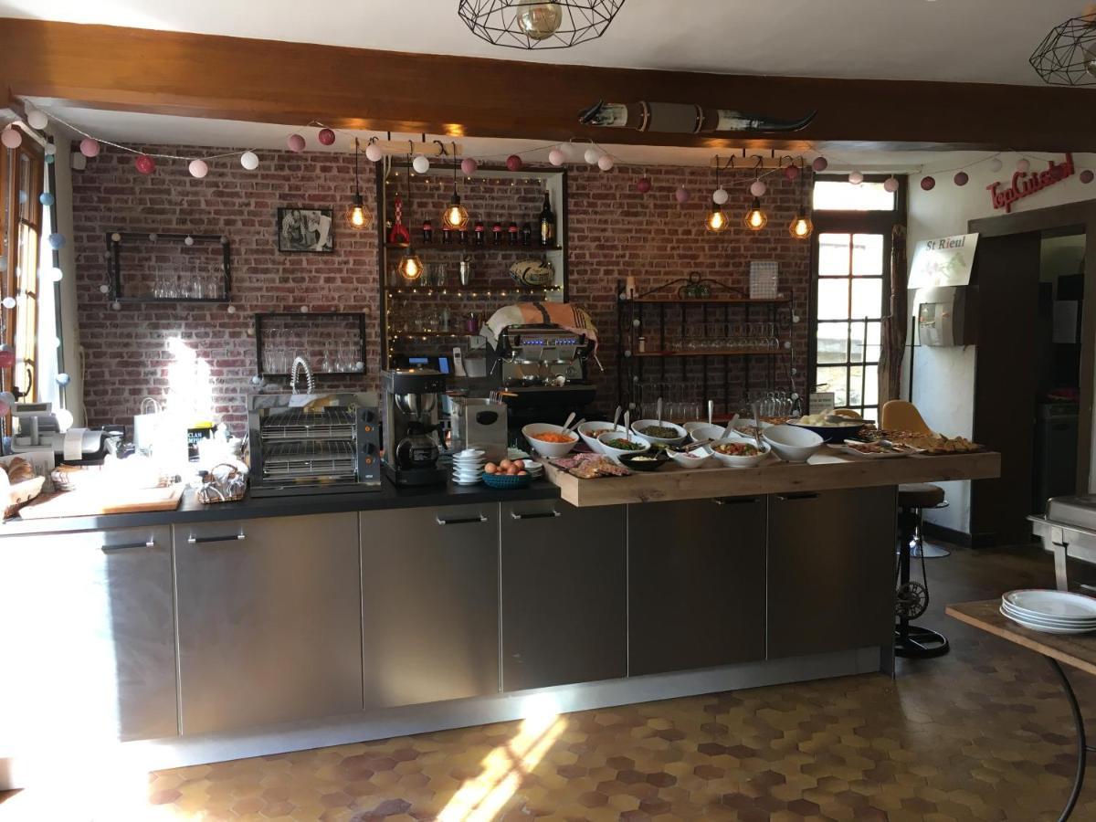 L Auberge Du Lion D Or Nanteuil-sur-Marne Экстерьер фото