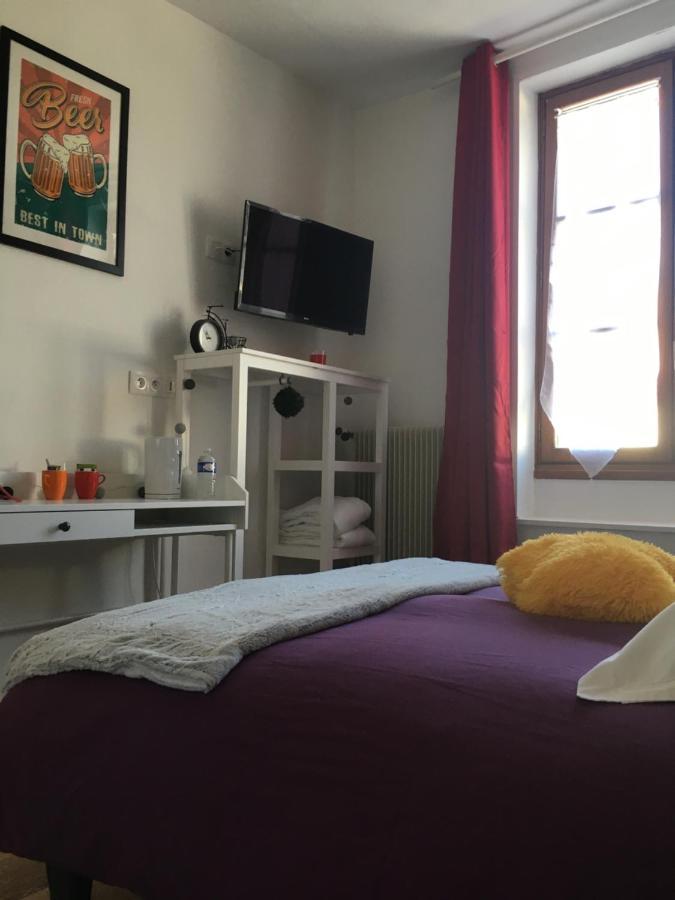 L Auberge Du Lion D Or Nanteuil-sur-Marne Экстерьер фото